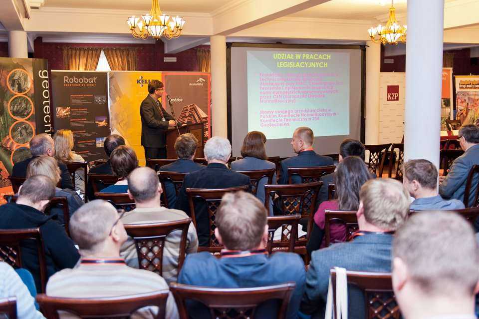 Obrady w trakcie konferencji / fot. <a href='http://www.quality-studio.com' target='_blank'>Quality Studio</a> dla www.inzynieria.com