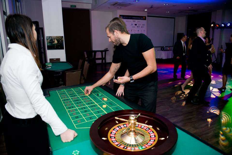 Gala wieczorna / fot. <a href='http://www.quality-studio.com' target='_blank'>Quality Studio</a> dla www.inzynieria.com