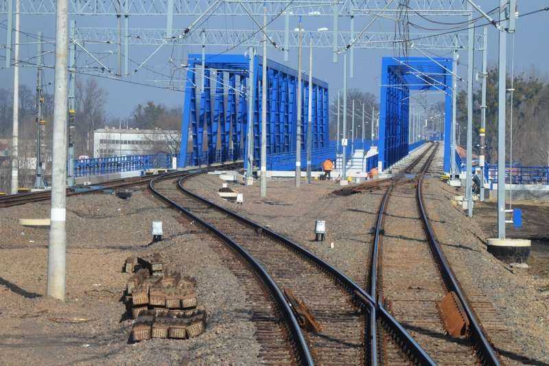 Remonty i modernizacja mostów kolejowych w 2015 r. Fot. PKP Polskie Linie Kolejowe S.A.