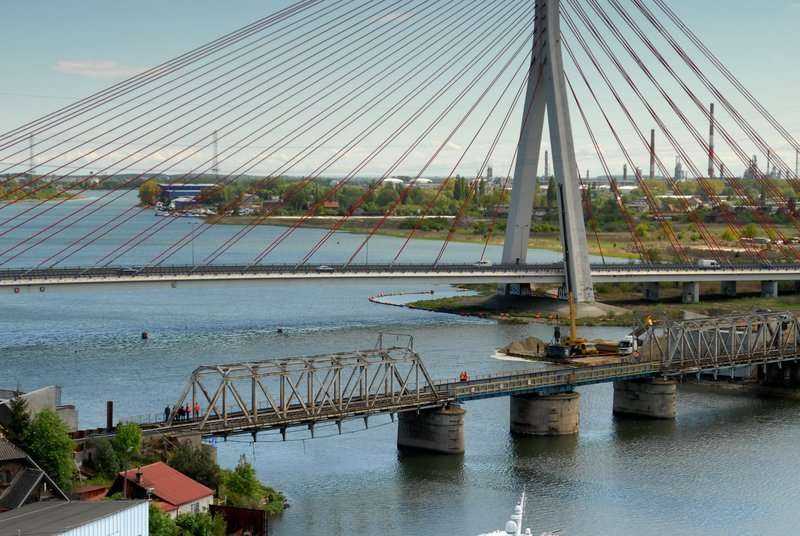 Remonty i modernizacja mostów kolejowych w 2015 r. Fot. PKP Polskie Linie Kolejowe S.A.