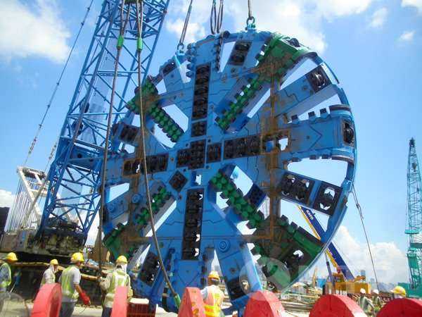 Tunele szybkiej kolei w Hongkongu