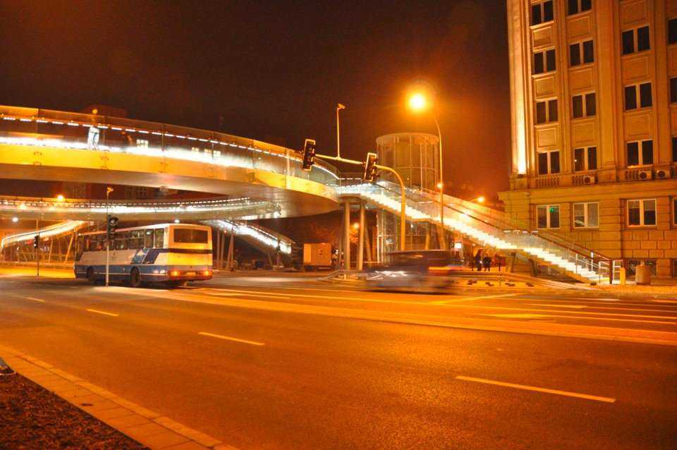 Pierścieniowa kładka dla pieszych w Rzeszowie. Fot. z archiwum Skanska S.A.