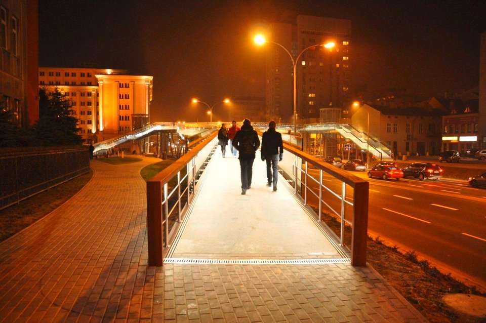Pierścieniowa kładka dla pieszych w Rzeszowie. Fot. z archiwum Skanska S.A.