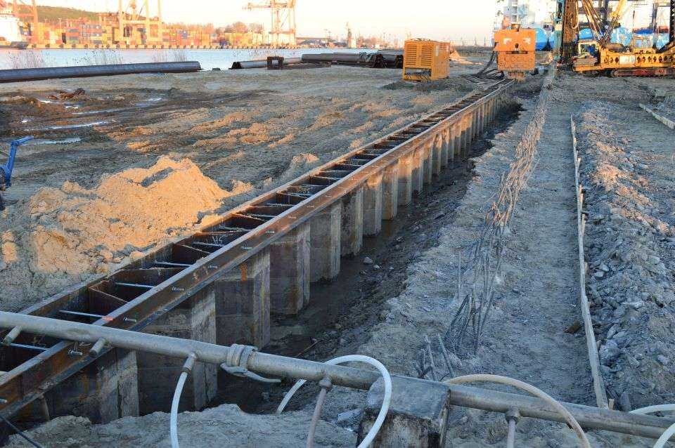Budowa Nabrzeża Bułgarskiego i Nabrzeża Zamykającego w Porcie Gdynia. Fot. ArcelorMittal