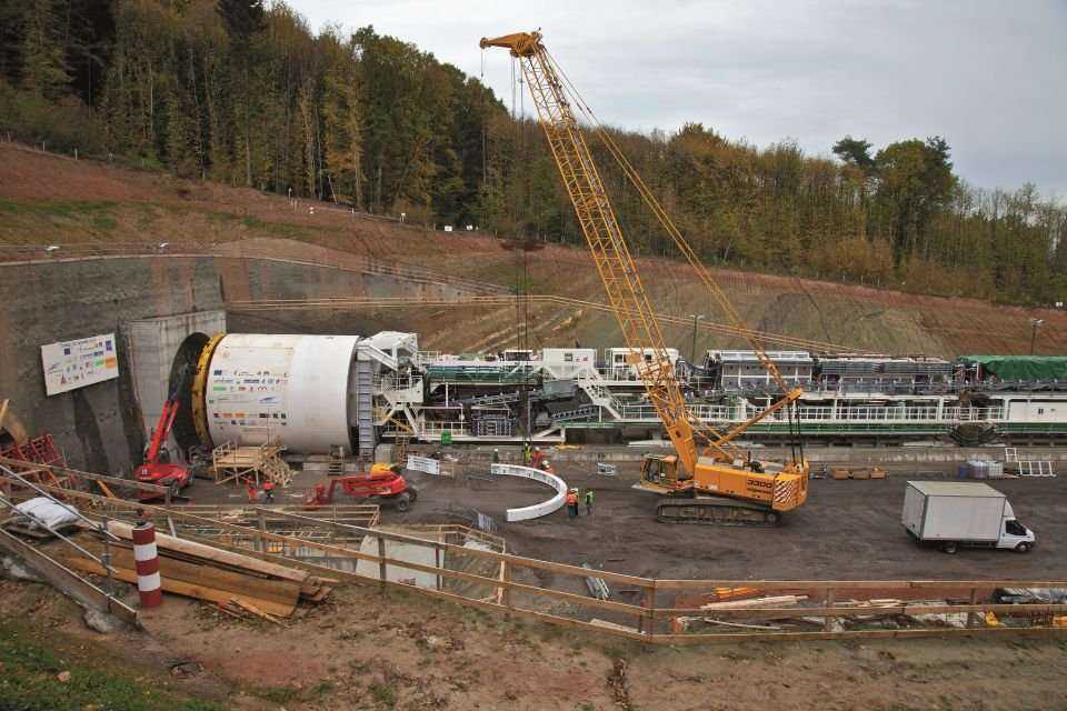 Drążenie jednego z tuneli dla TGV zakończone