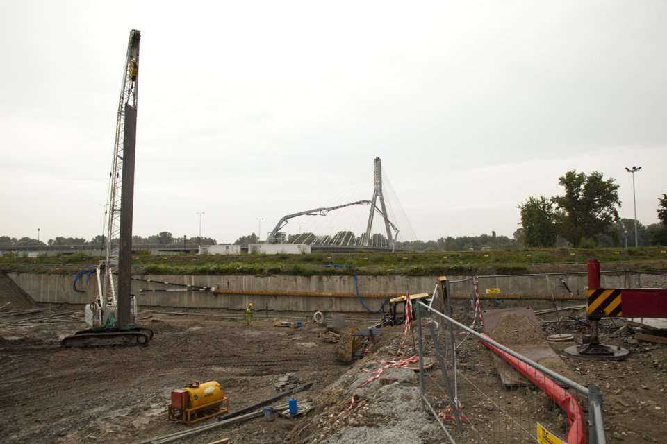 Budowa stacji Powiśle - stan na 25.08.2011 r. / fot. inzynieria.com