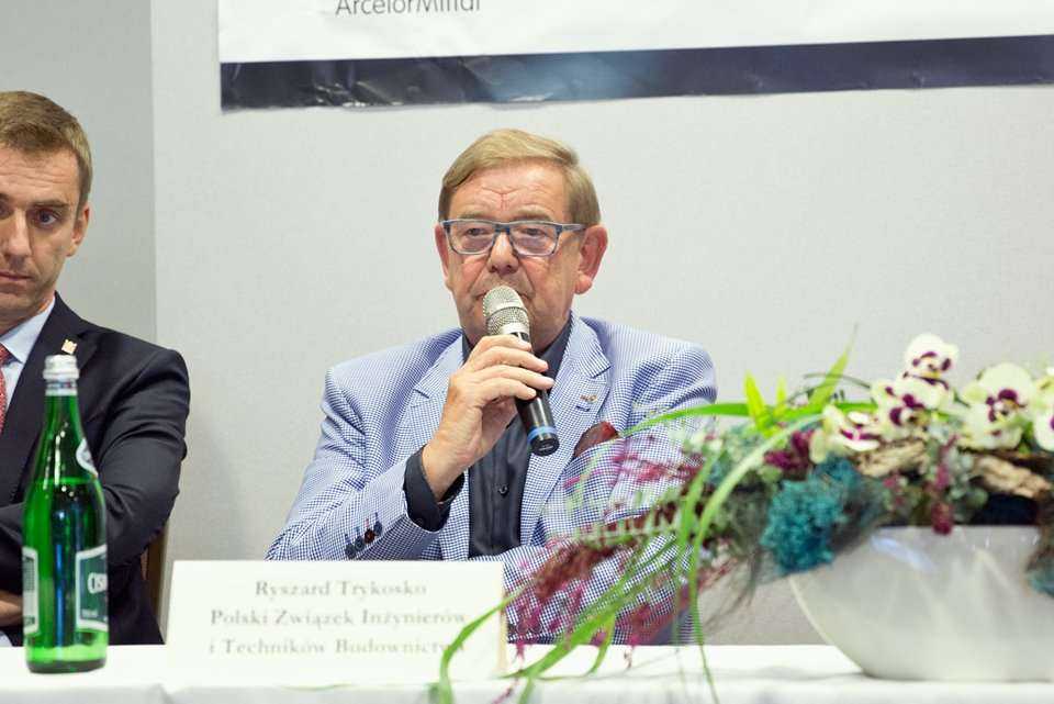 Ryszard Trykosko, Przewodniczący PZITB.  Panel dyskusyjny pt. 'Mity i fakty dot. oddziaływania budowy i eksploatacji tuneli komunikacyjnych na obiekty powierzchniowe' / fot. <a href='http://www.quality-studio.com' target='_blank'>Quality Studio</a> dla ww