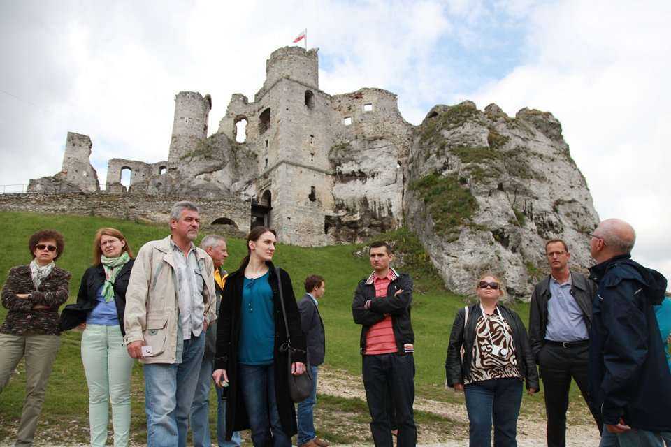 Wycieczka do Zamku Ogrodzienieckiego w Podzamczu. Fot. Quality Studio dla www.inzynieria.com