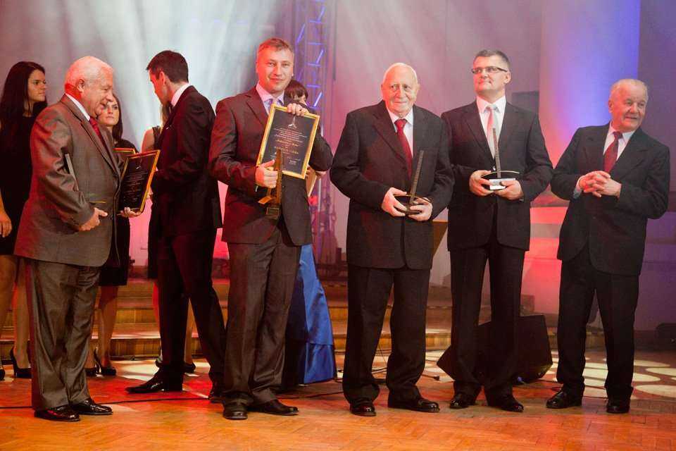 Zbigniew Skoplak - laureat nagrody w kategorii Projektant Roku, Wojciech Ciejka - laureat nagrody w kategorii Budowniczy Roku, Andrzej Ryżyński - laureat Nagrody Specjalnej, Marek Drożdż - laureat w kategorii Menadżer Roku, Stanisław Furman - laureat wyró