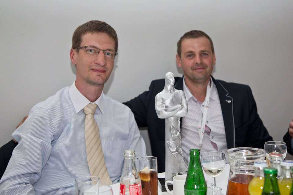 Od lewej: Paweł Derwich z firmy DTA-TECHNIK sp. z o.o. oraz Tomasz Dudek z firmy Przewiert Technologie Bezwykopowe sp. z o.o. / fot. <a href='http://www.quality-studio.com' target='_blank'>Quality Studio</a> dla www.inzynieria.com