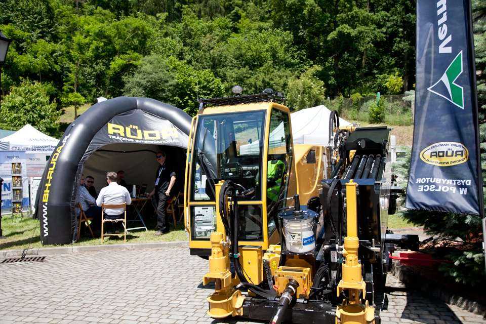 BIURO HANDLOWE RUDA Sp. z o.o. Sp.k. / fot. <a href='http://www.quality-studio.com' target='_blank'>Quality Studio</a> dla www.inzynieria.com