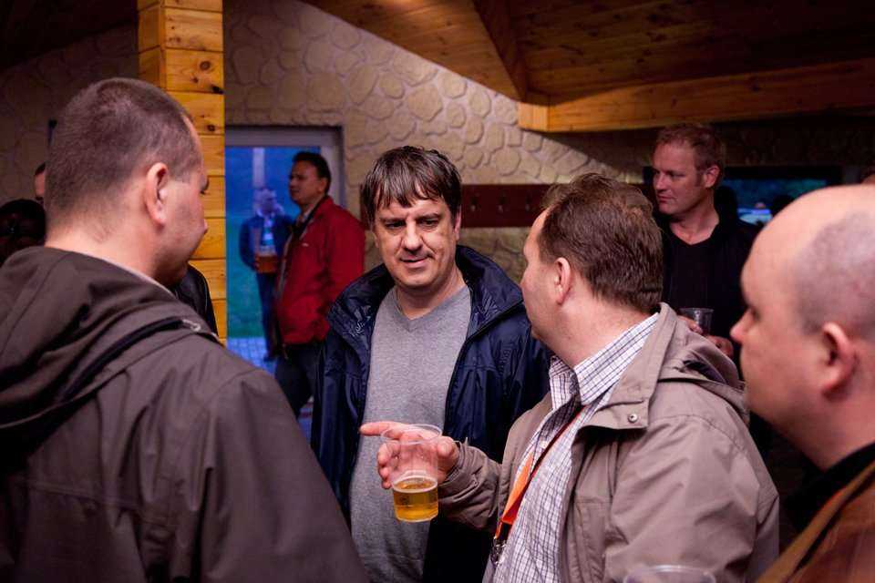 Kolacja grillowa, w trakcie której odbył się pokaz barmański ufundowany przez firmę Herrenknecht AG / fot. <a href='http://www.quality-studio.com' target='_blank'>Quality Studio</a> dla www.inzynieria.com