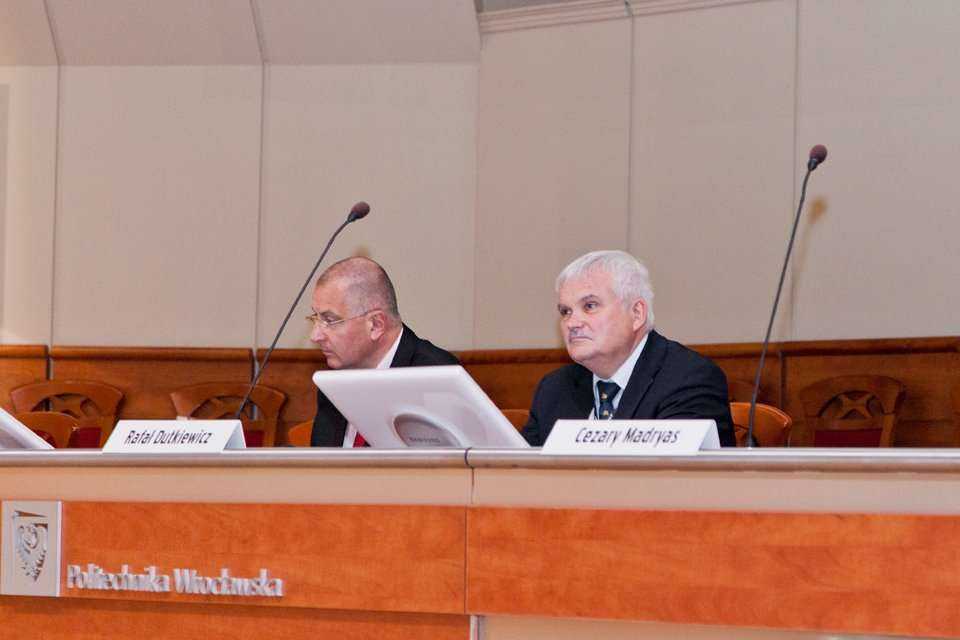 Od lewej: Rafał Dutkiewicz - Prezydent Wrocławia, prof. dr hab. inż. Cezary Madryas - Politechnika Wrocławska / fot. inzynieria.com