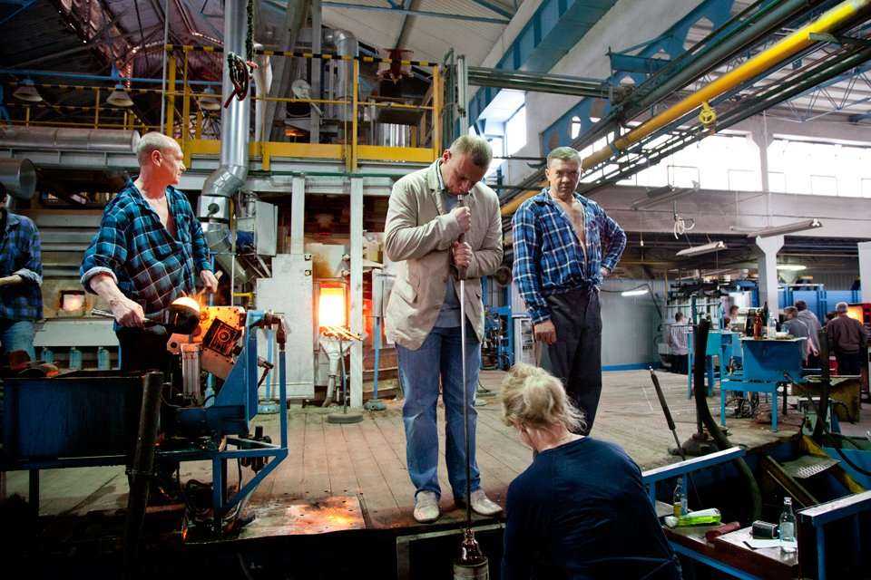 Wycieczka do Huty Szkła Zawiercie / fot. <a href='http://www.quality-studio.com' target='_blank'>Quality Studio</a> dla www.inzynieria.com