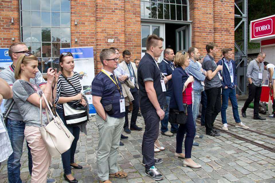 Pokaz firmy TORO podczas warsztatów / fot. <a href='http://www.quality-studio.com' target='_blank'>Quality Studio</a> dla www.inzynieria.com