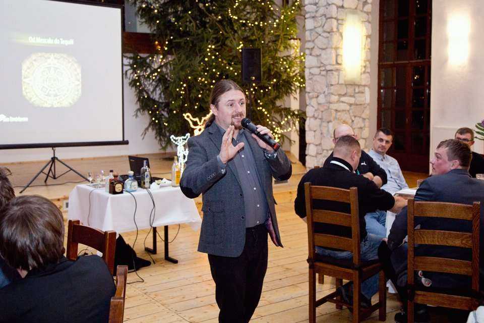 Kolacja wieczorna / fot. <a href='http://www.quality-studio.com' target='_blank'>Quality Studio</a> dla www.inzynieria.com