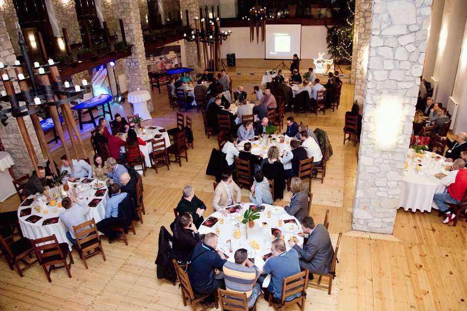 Kolacja wieczorna / fot. <a href='http://www.quality-studio.com' target='_blank'>Quality Studio</a> dla www.inzynieria.com