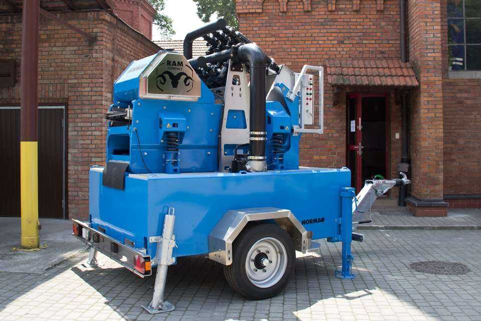 Robert Osikowicz Engineering (ROE) / NORMAG b.v. / fot. <a href='http://www.quality-studio.com' target='_blank'>Quality Studio</a> dla www.inzynieria.com