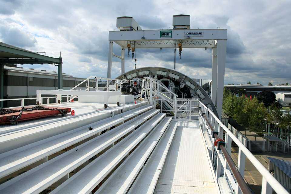 Widok tarczy z najwyższego poziomu roboczego
 / fot. <a href='http://www.quality-studio.com' target='_blank'>Quality Studio</a> dla www.inzynieria.com (13 września 2012 r.)