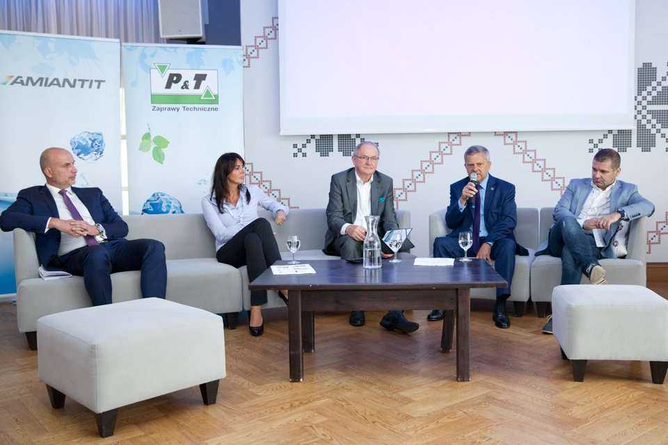 Marek Borkowski - Prezes Aquanet S.A., Izabella Laskowska - PRC, Andrzej Malinowski – Dąbrowskie Wodociągi, Ryszard Langer - Prezes MPWiK Kraków S.A., Dariusz Kryszk / fot. <a href='http://www.quality-studio.com' target='_blank'>Quality Studio</a> dla www