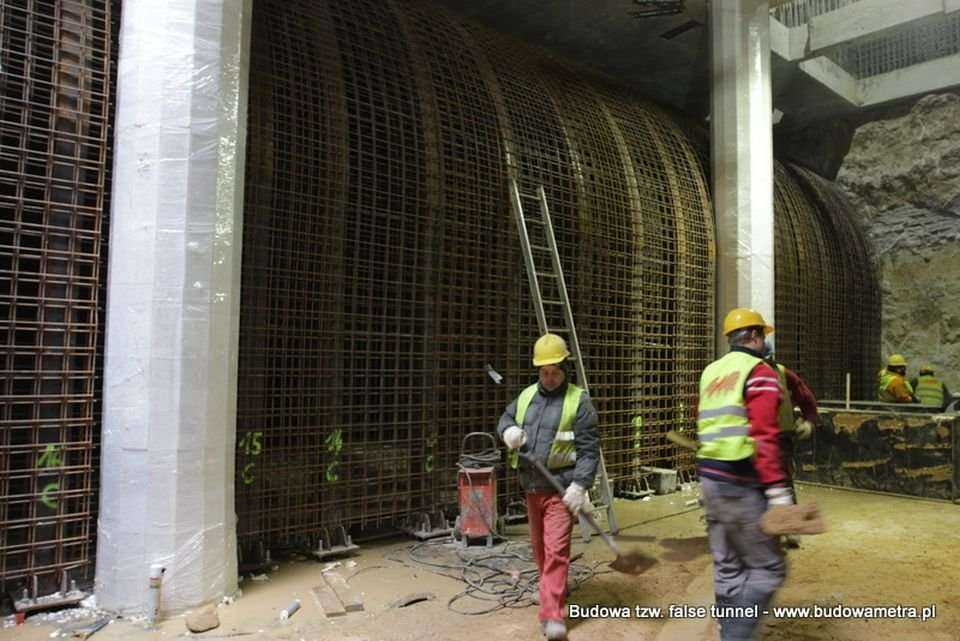 Fot. AGP Metro Polska s.c.(kwiecień 2013 r.)