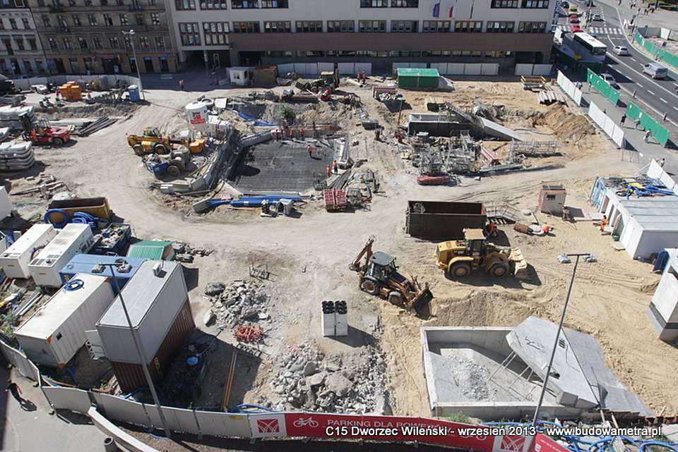 fot. M. Żuchowski, B. Janaszek, R. Adamczyk, P. Młynarski - z archiwum AGP Metro Polska (październik 2013)