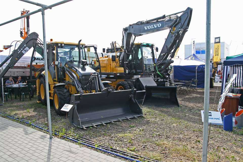 Wystawa maszyn i urządzeń w trakcie bydgoskich targów WOD-KAN 2011. Fot. www.inzynieria.com