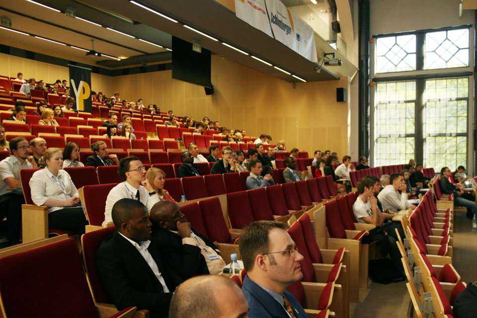 Międzynarodowy Studencki Kongres Naftowy EAST MEETS WEST