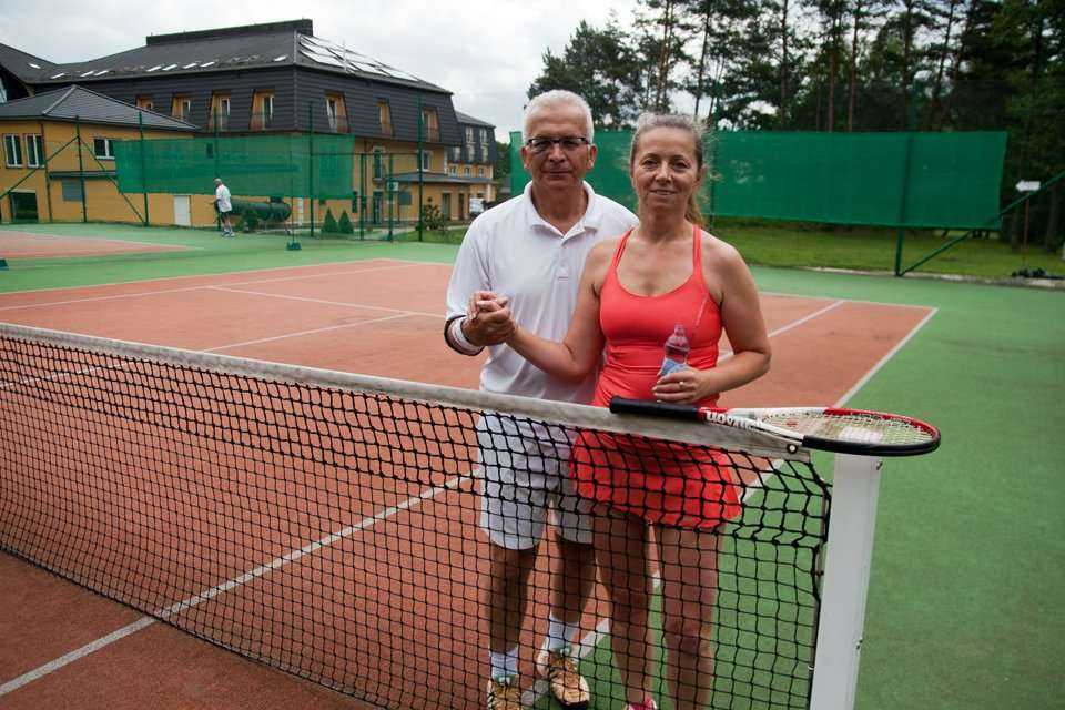 Mariusz Iwanejko z firmy INFRA S.A. oraz Jolanta Kaczmarek z firmy Consolis Polska sp. z o.o. Fot. Quality Studio dla www.inzynieria.com