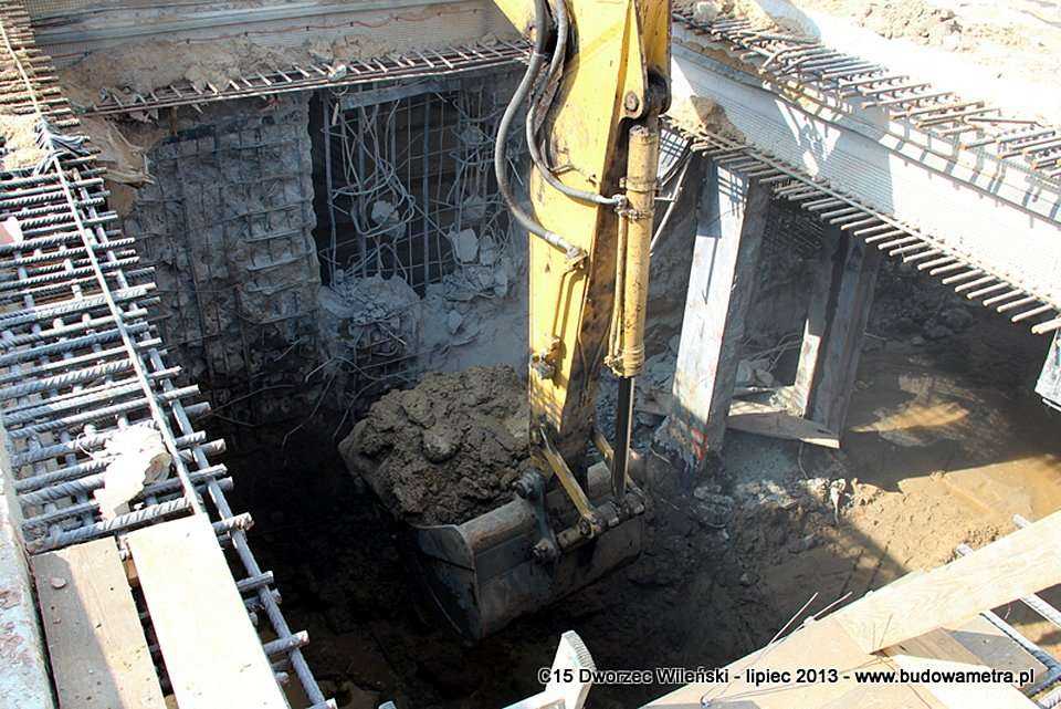 fot. M. Żuchowski, B. Janaszek, R. Adamczyk, P. Młynarski - z archiwum AGP Metro Polska (październik 2013)