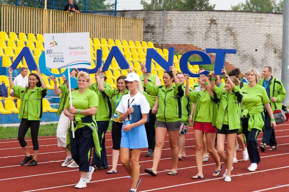 Otwarcie Spartakiady 2012 - reprezentanci spółki Aquanet S.A. z Poznania / fot. <a href='http://www.quality-studio.com' target='_blank'>Quality Studio</a> dla www.inzynieria.com