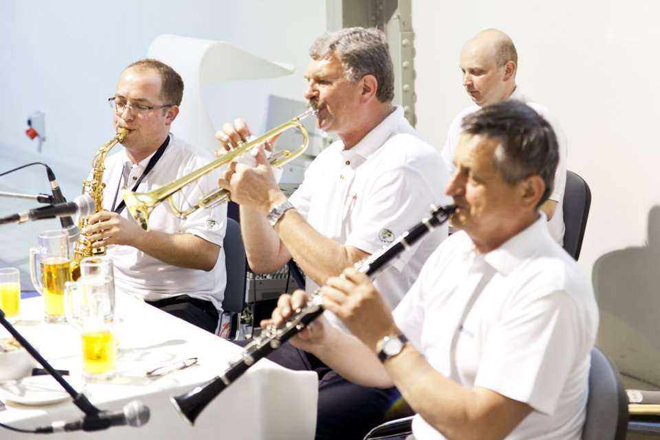 Biesiada grillowa / fot. <a href='http://www.quality-studio.com' target='_blank'>Quality Studio</a> dla www.inzynieria.com