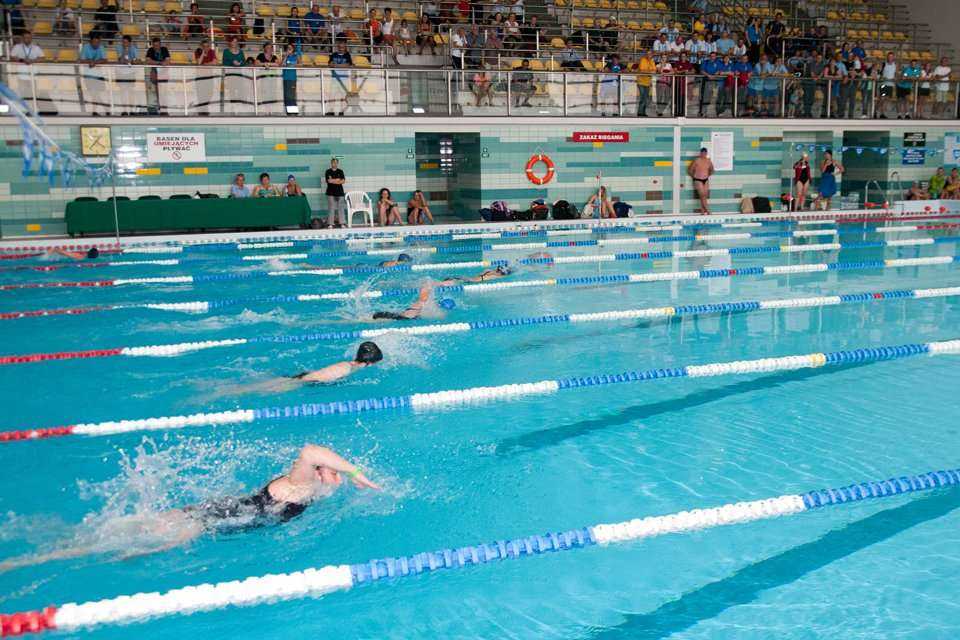 Spartakiada 2012 - zawody w pływaniu kobiet na 25 m / fot. <a href='http://www.quality-studio.com' target='_blank'>Quality Studio</a> dla www.inzynieria.com