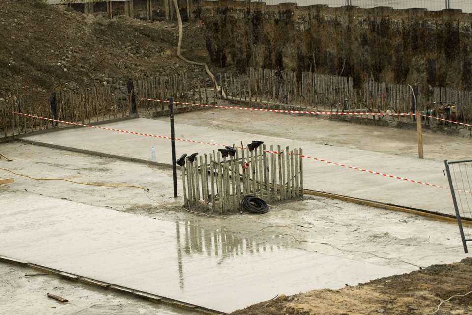 Budowa stacji Powiśle - stan na 25.08.2011 r. / fot. inzynieria.com