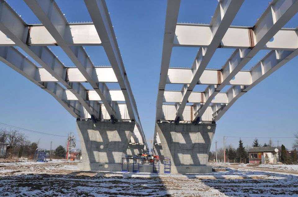 Lewobrzeżne estakady. Stan na luty 2012 / fot. Link PR