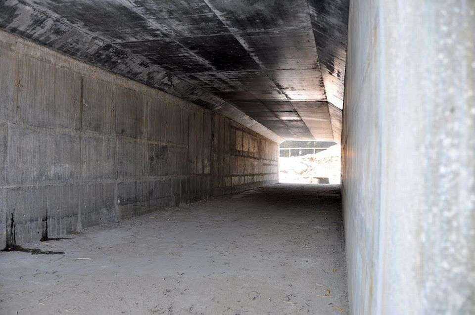 Przejście podziemne - wnętrze. Stan na luty 2012 / fot. Link PR