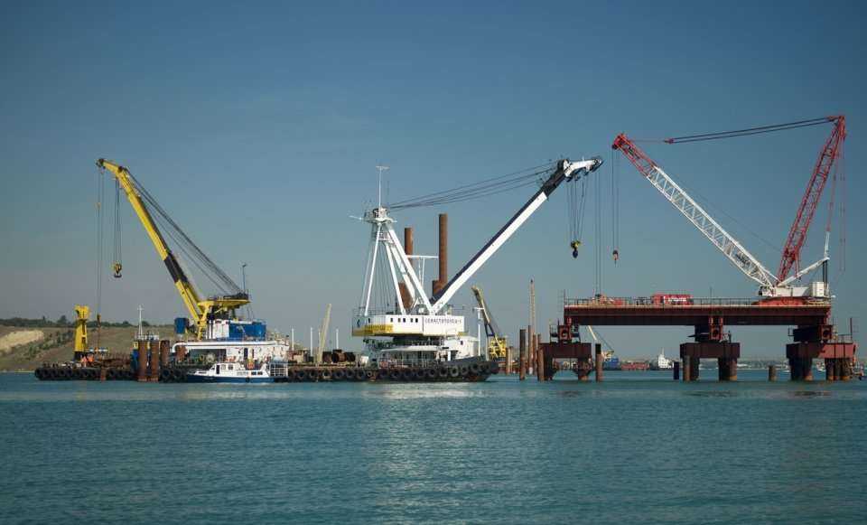 Most drogowo-kolejowy ma połączyć Półwysep Krymski z rosyjskim Półwyspem Tamańskim Źródło: Centrum Informacyjne 'Most Krymski'