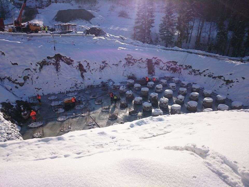 pale żelbetowe pod podpory wiaduktu. Źródło: GDDKiA
