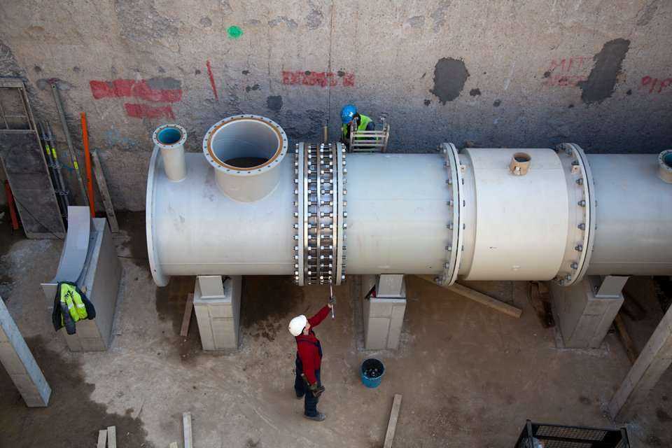 Wyposażanie syfonu pod Wisłą