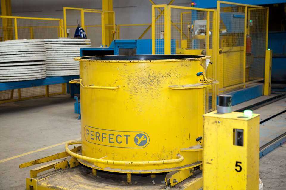 Wycieczka do fabryki. Fot. www.inzynieria.com